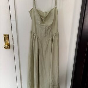 Elegant Cream Spaghetti Strap Dress